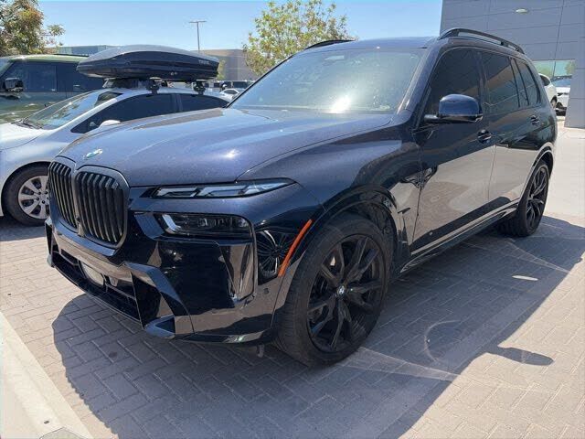 2023 BMW X7