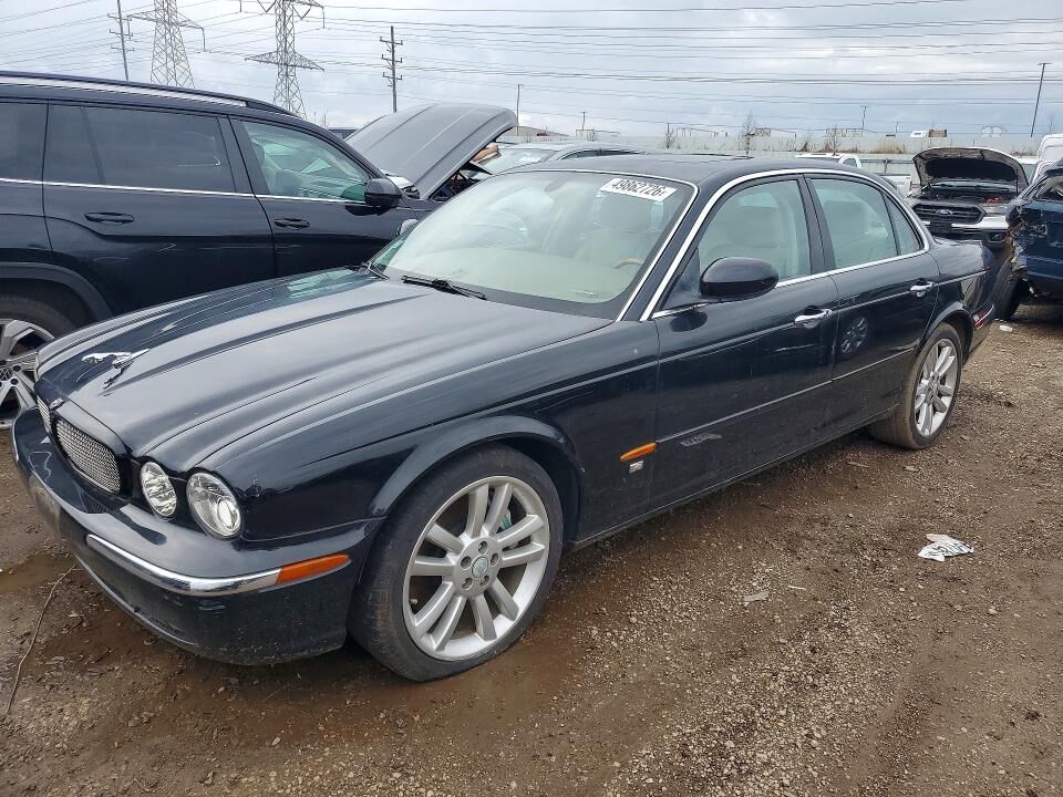 2004 JAGUAR XJR