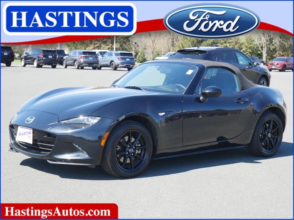 2017 MAZDA MX-5