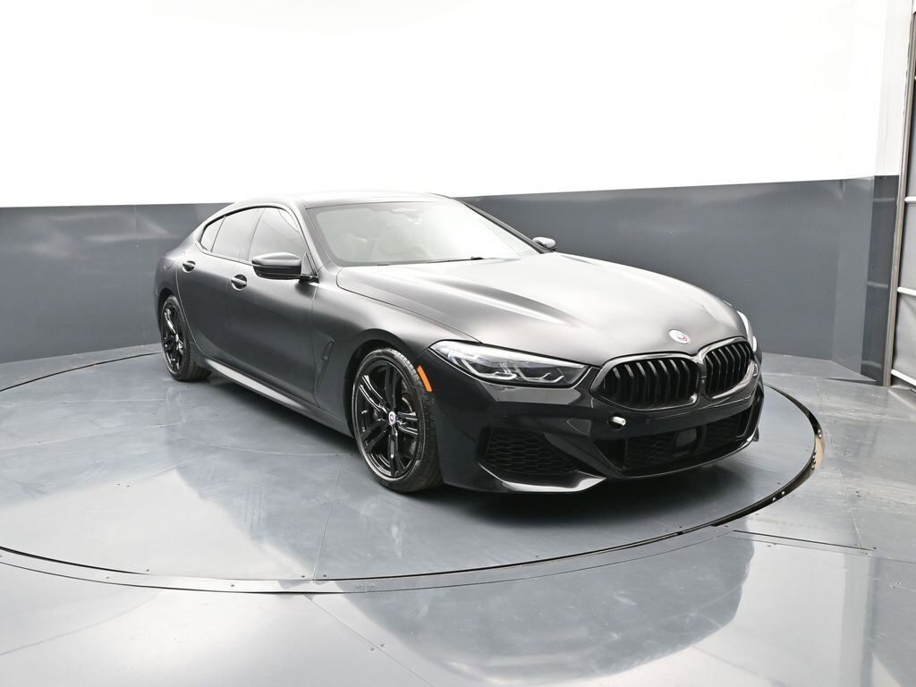 2021 BMW M8