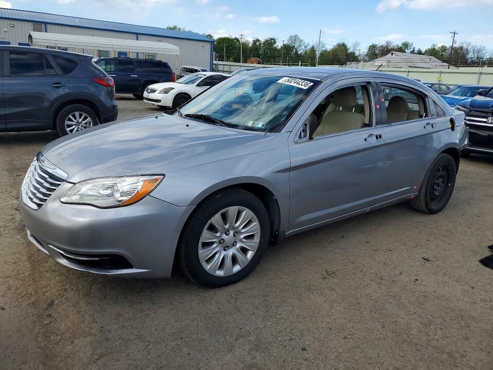 2013 CHRYSLER 200