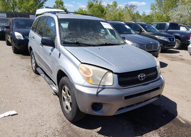 2004 TOYOTA RAV4