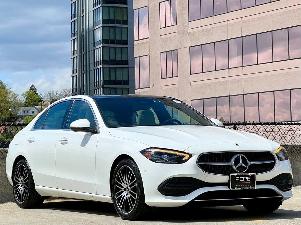 2024 MERCEDES-BENZ C-Class