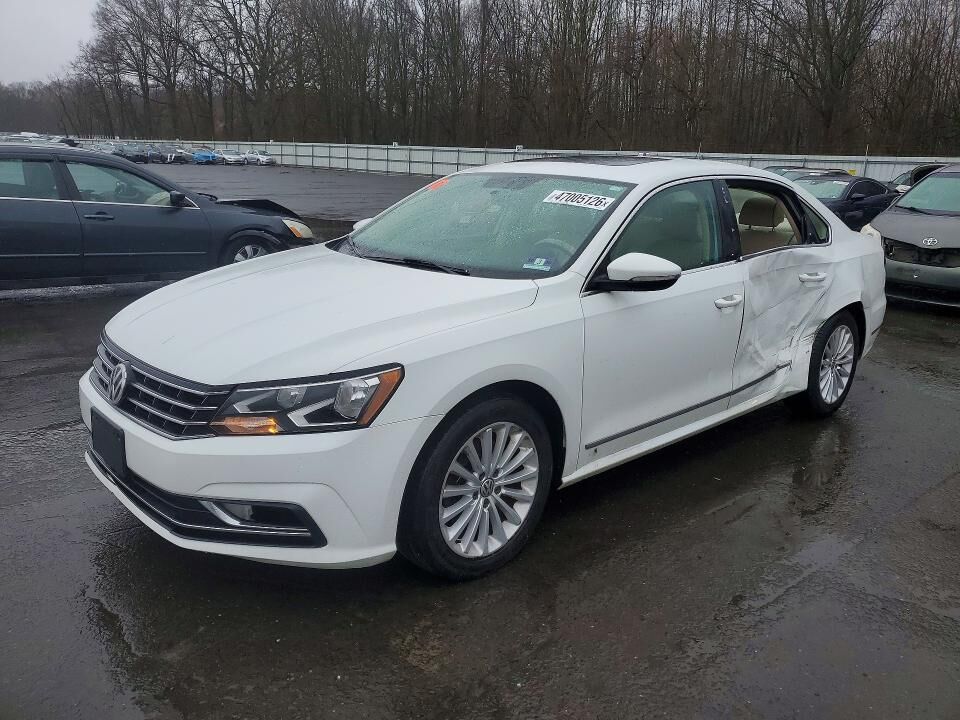 2017 VOLKSWAGEN Passat