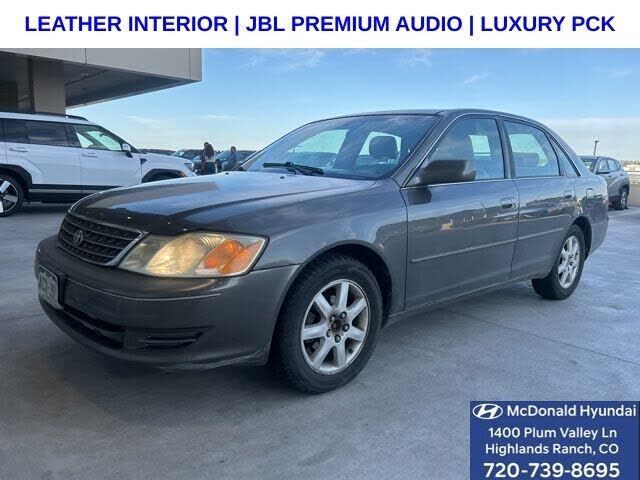 2004 TOYOTA Avalon