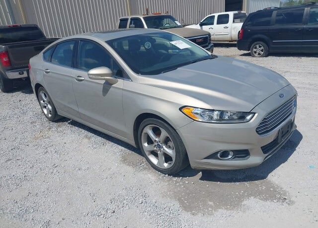 2015 FORD Fusion