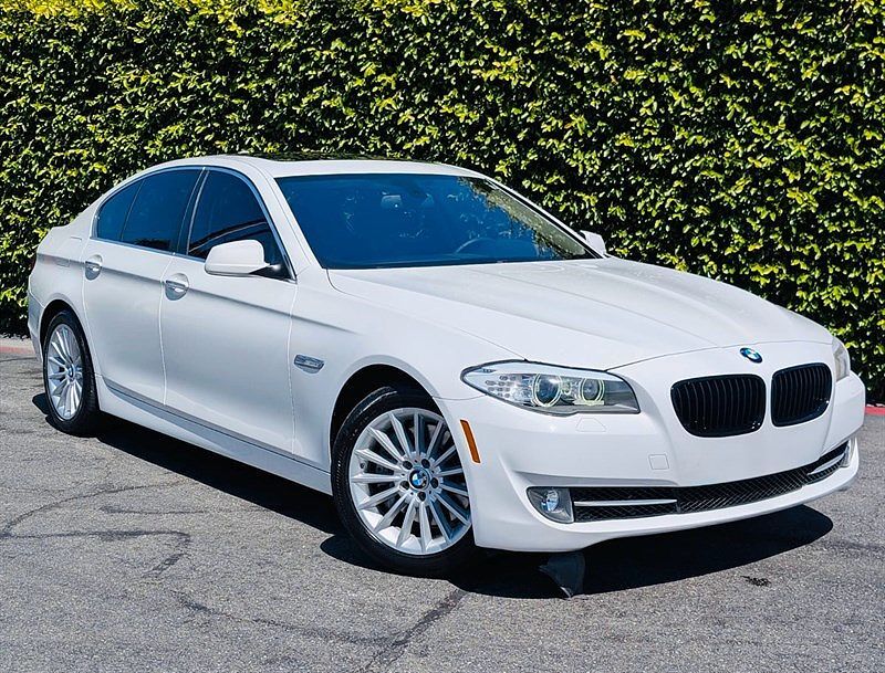 2013 BMW 5 Series