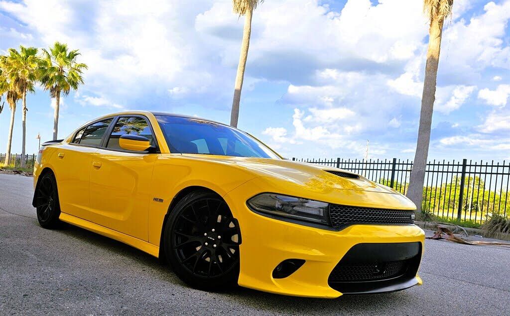 2017 DODGE Charger