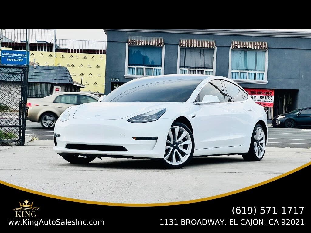 2018 TESLA Model 3