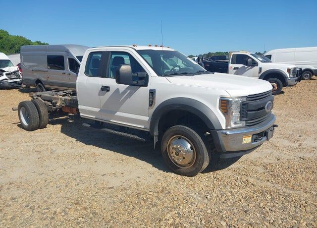 2019 FORD F-550