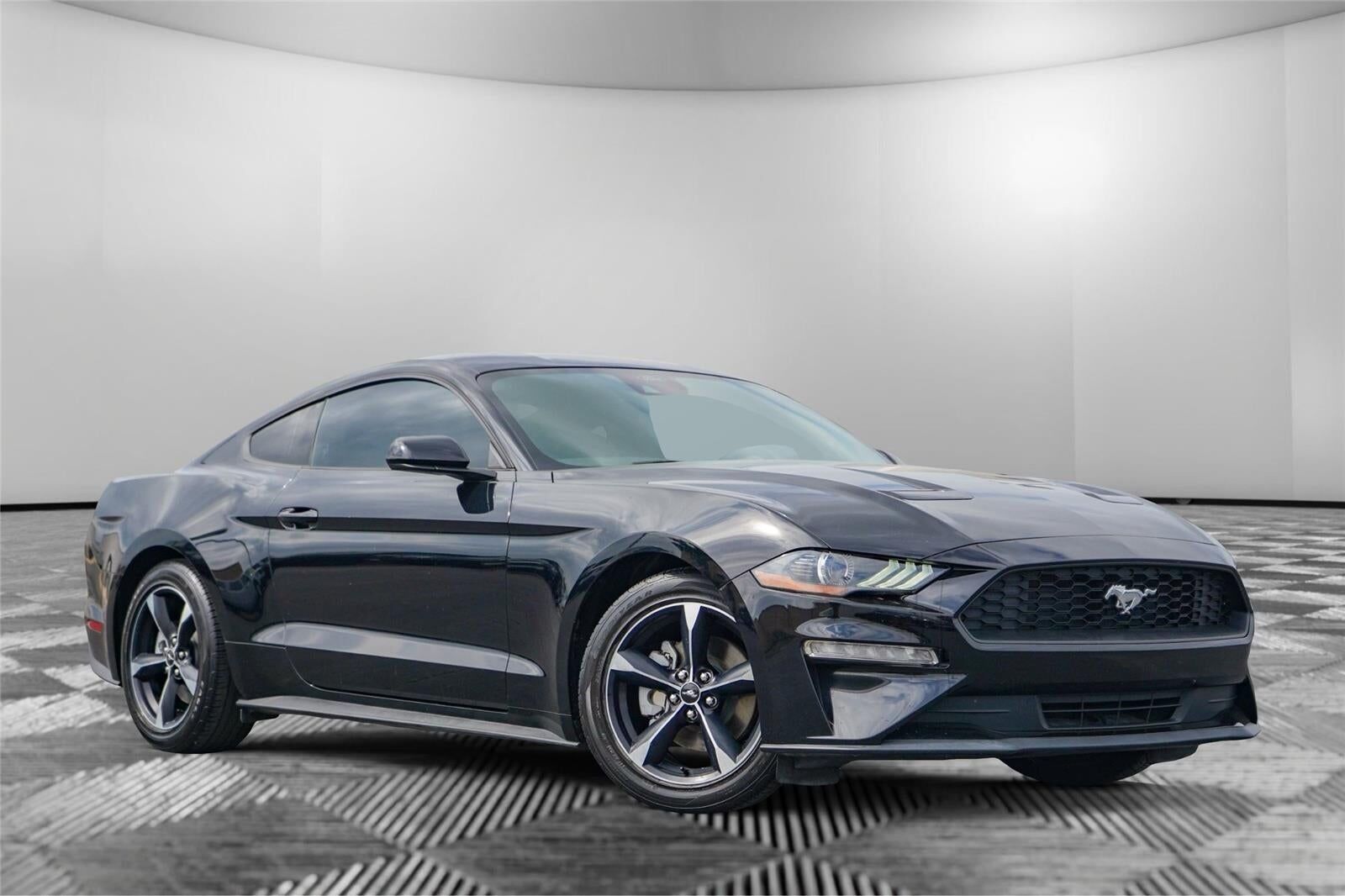 2022 FORD Mustang