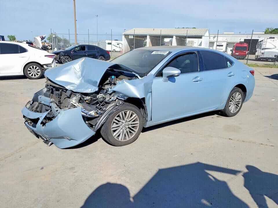 2013 LEXUS ES