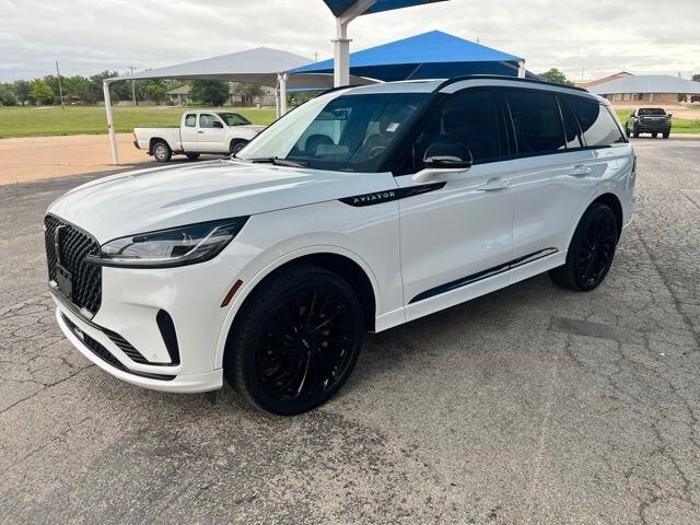2025 LINCOLN Aviator