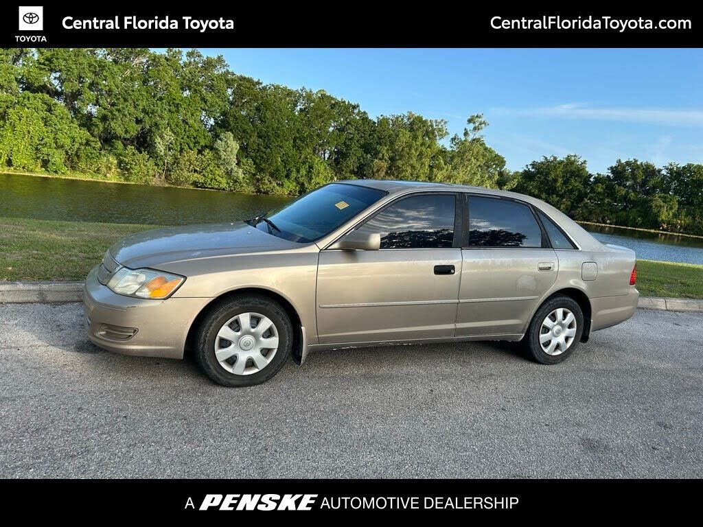 2001 TOYOTA Avalon