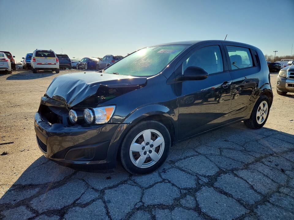 2016 CHEVROLET Sonic