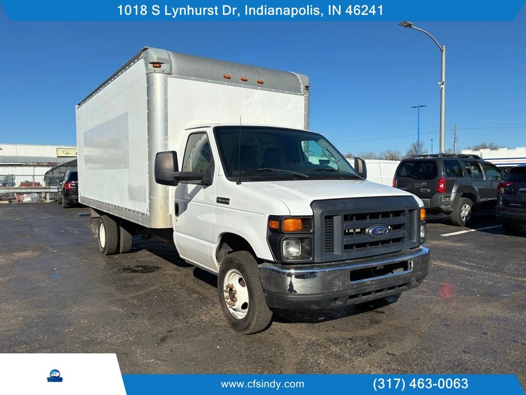 2017 FORD E-350