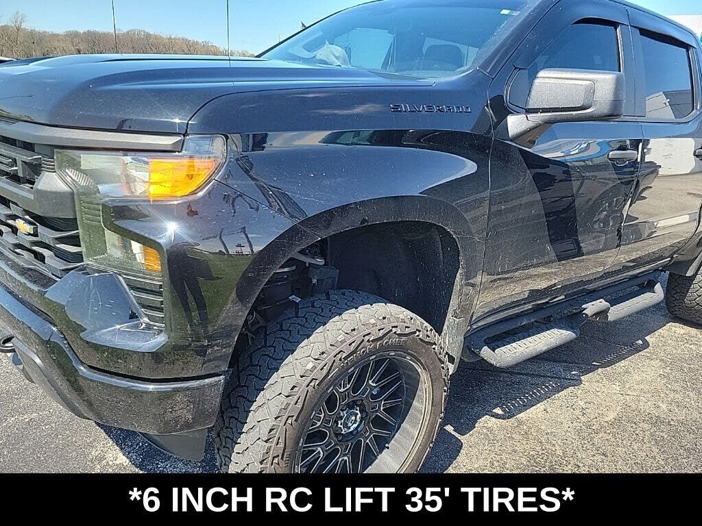 2024 CHEVROLET Silverado