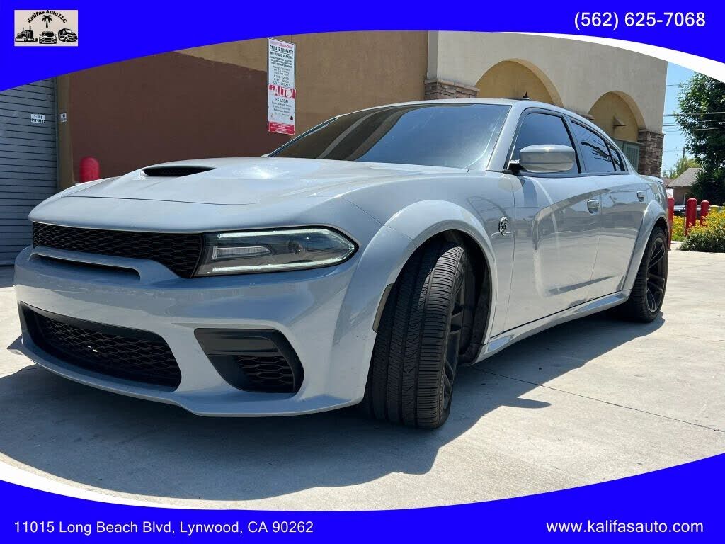 2020 DODGE Charger