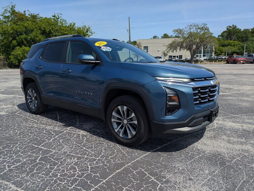 2025 CHEVROLET Equinox