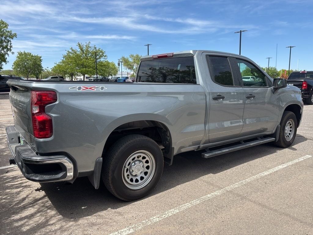 2026 CHEVROLET Silverado
