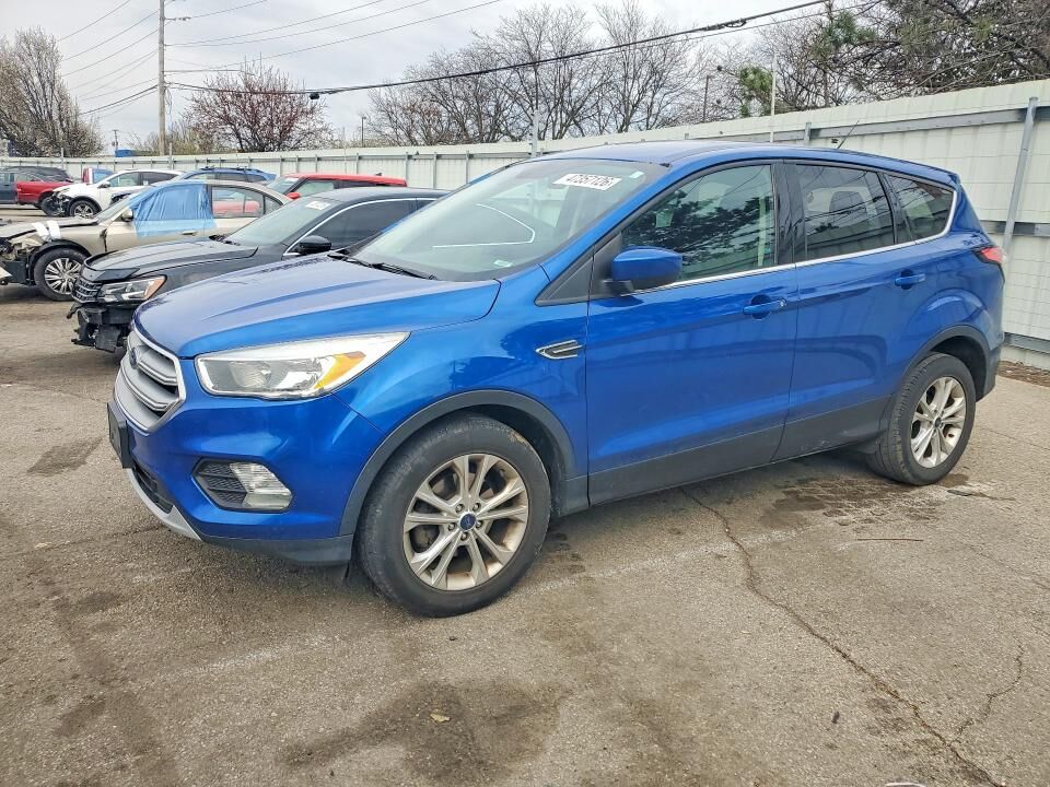2017 FORD Escape