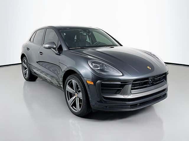 2023 PORSCHE Macan