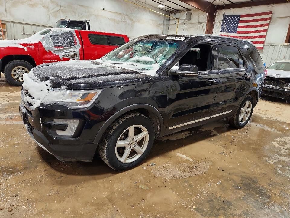 2017 FORD Explorer
