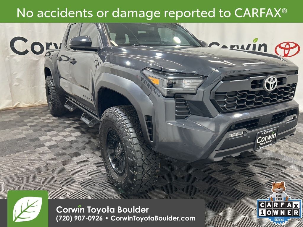 2024 TOYOTA Tacoma