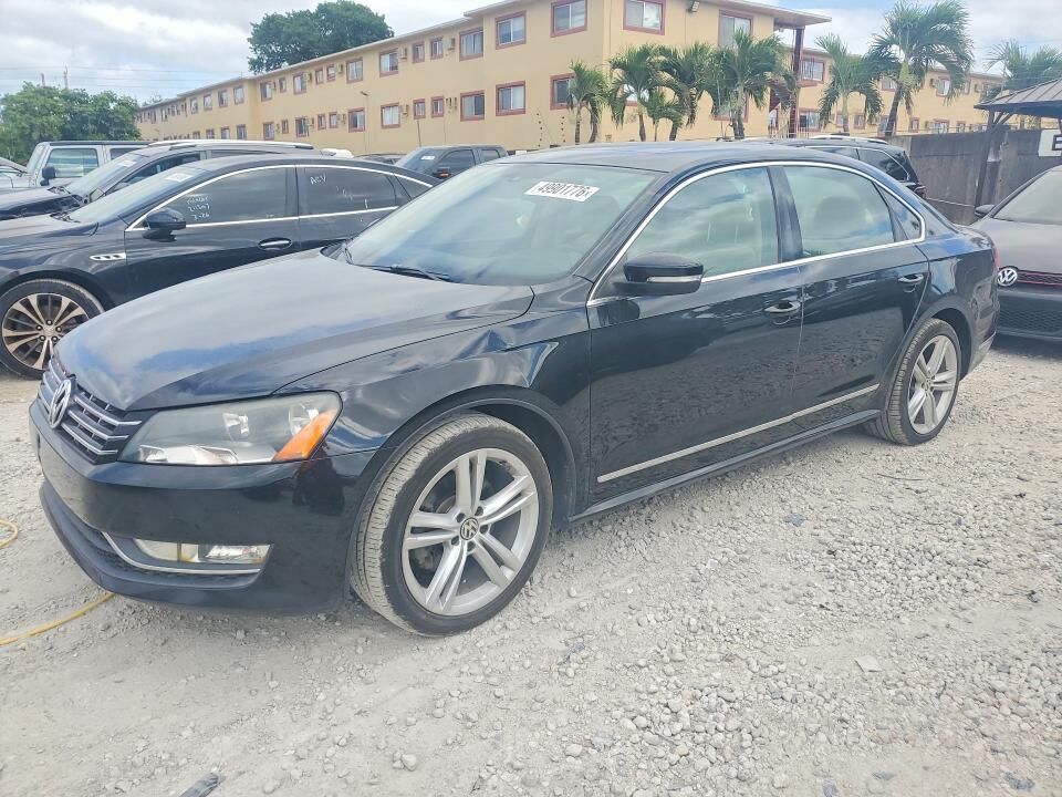 2014 VOLKSWAGEN Passat