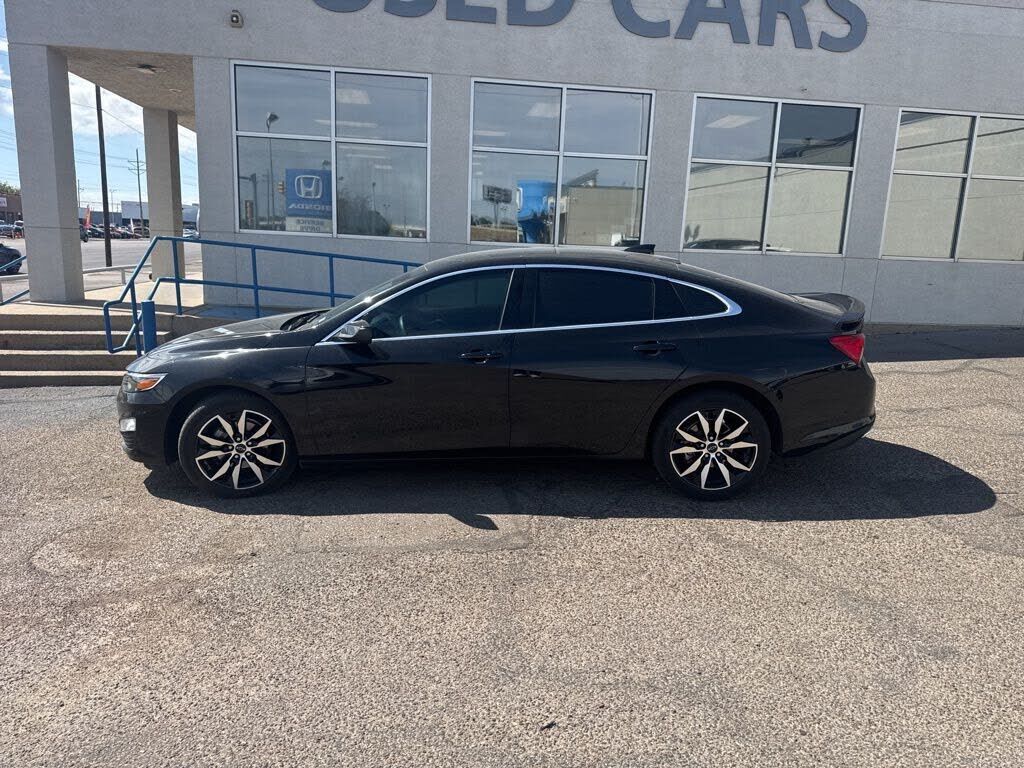 2025 CHEVROLET Malibu