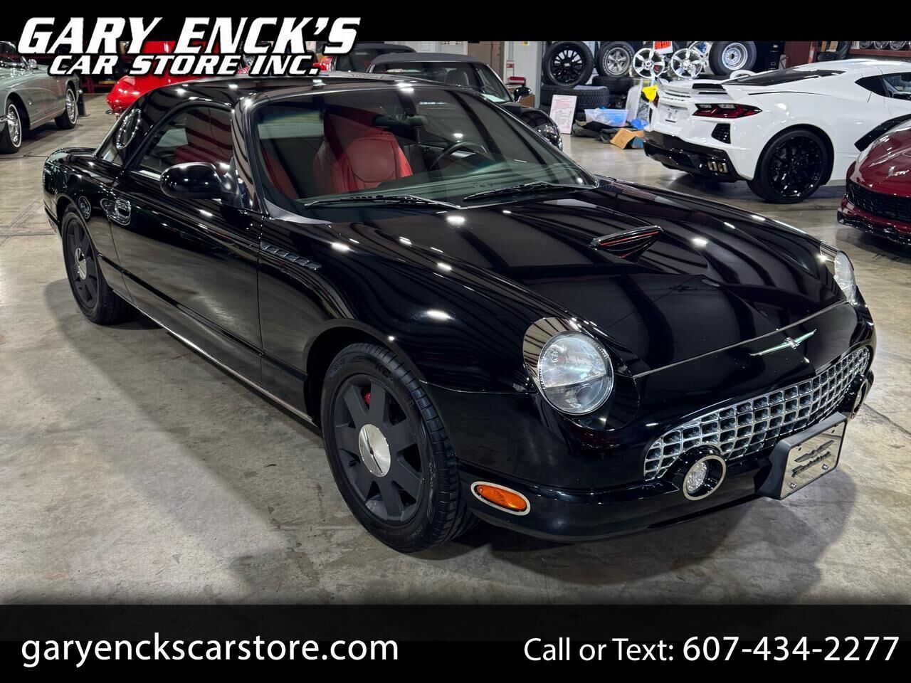 2002 FORD Thunderbird