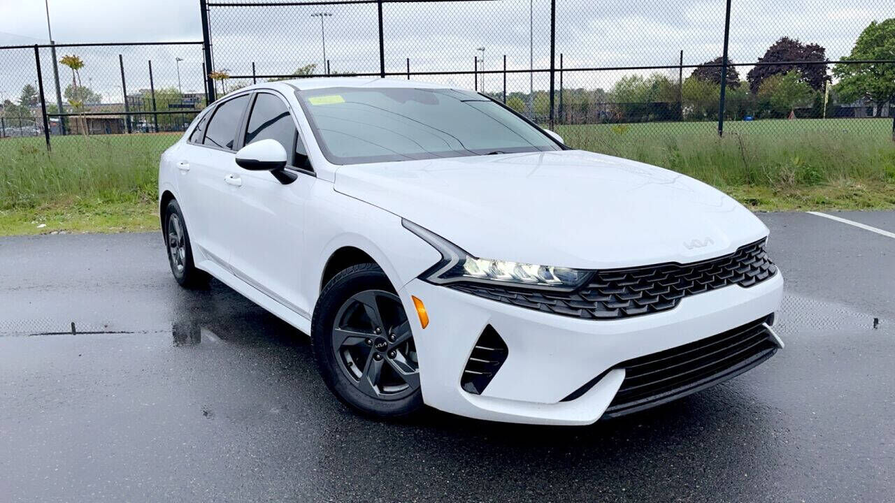 2022 KIA K5
