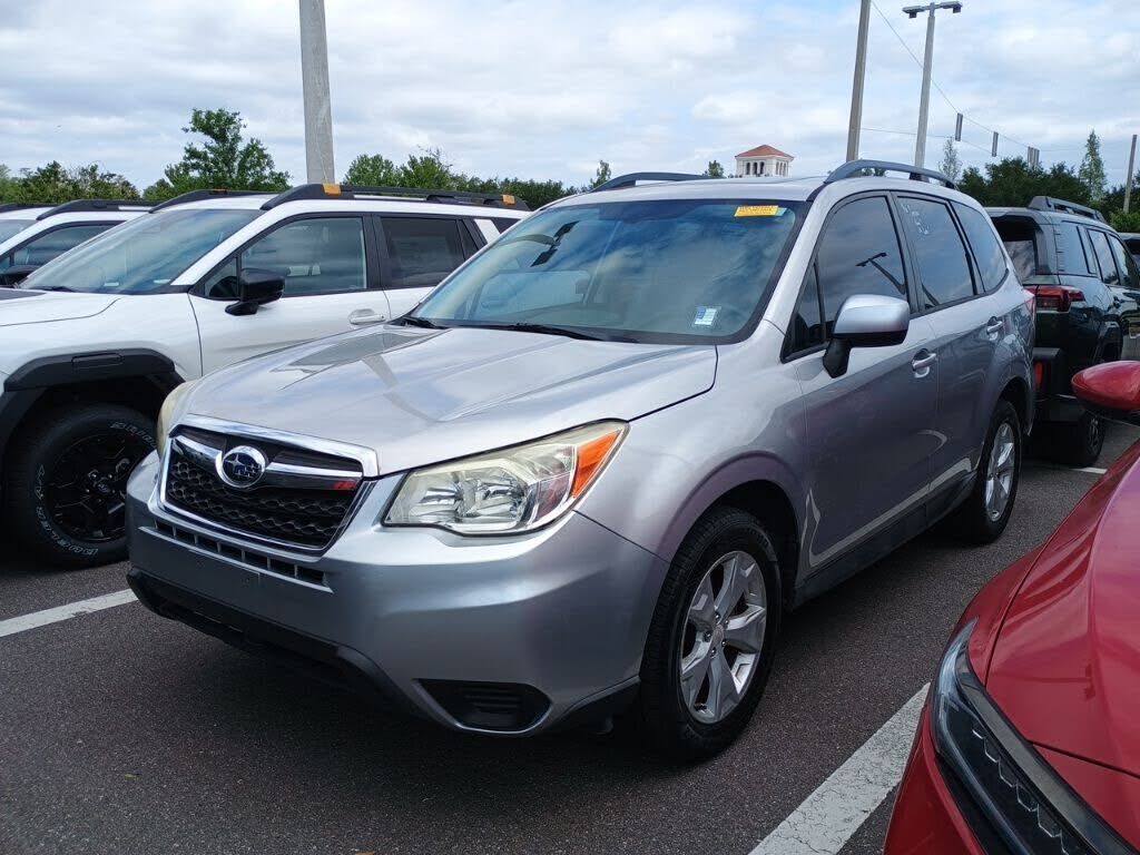 2015 SUBARU Forester