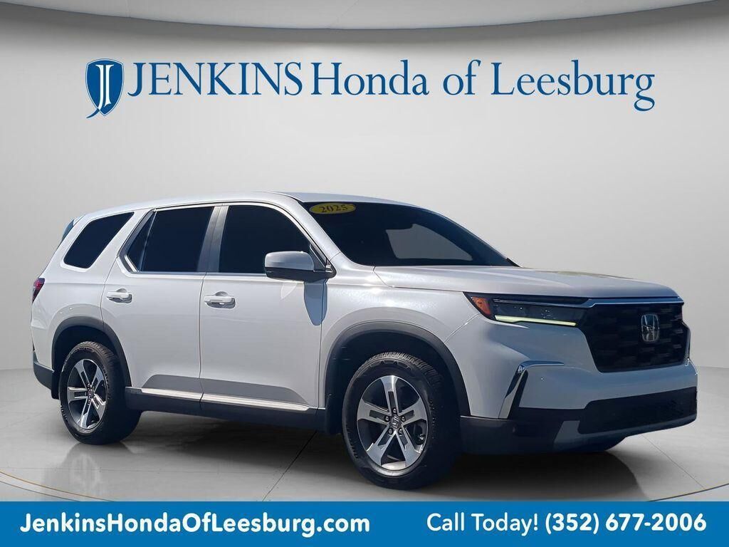 2025 HONDA Pilot