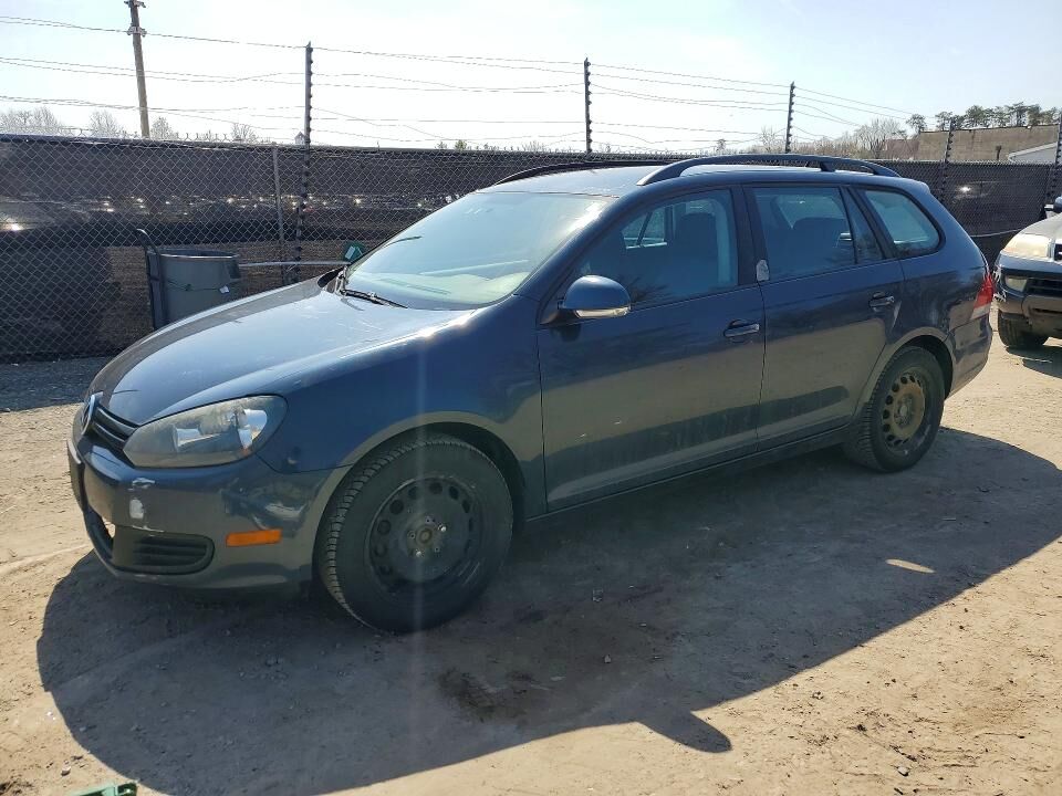 2010 VOLKSWAGEN Jetta Wagon
