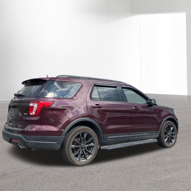 2018 FORD Explorer