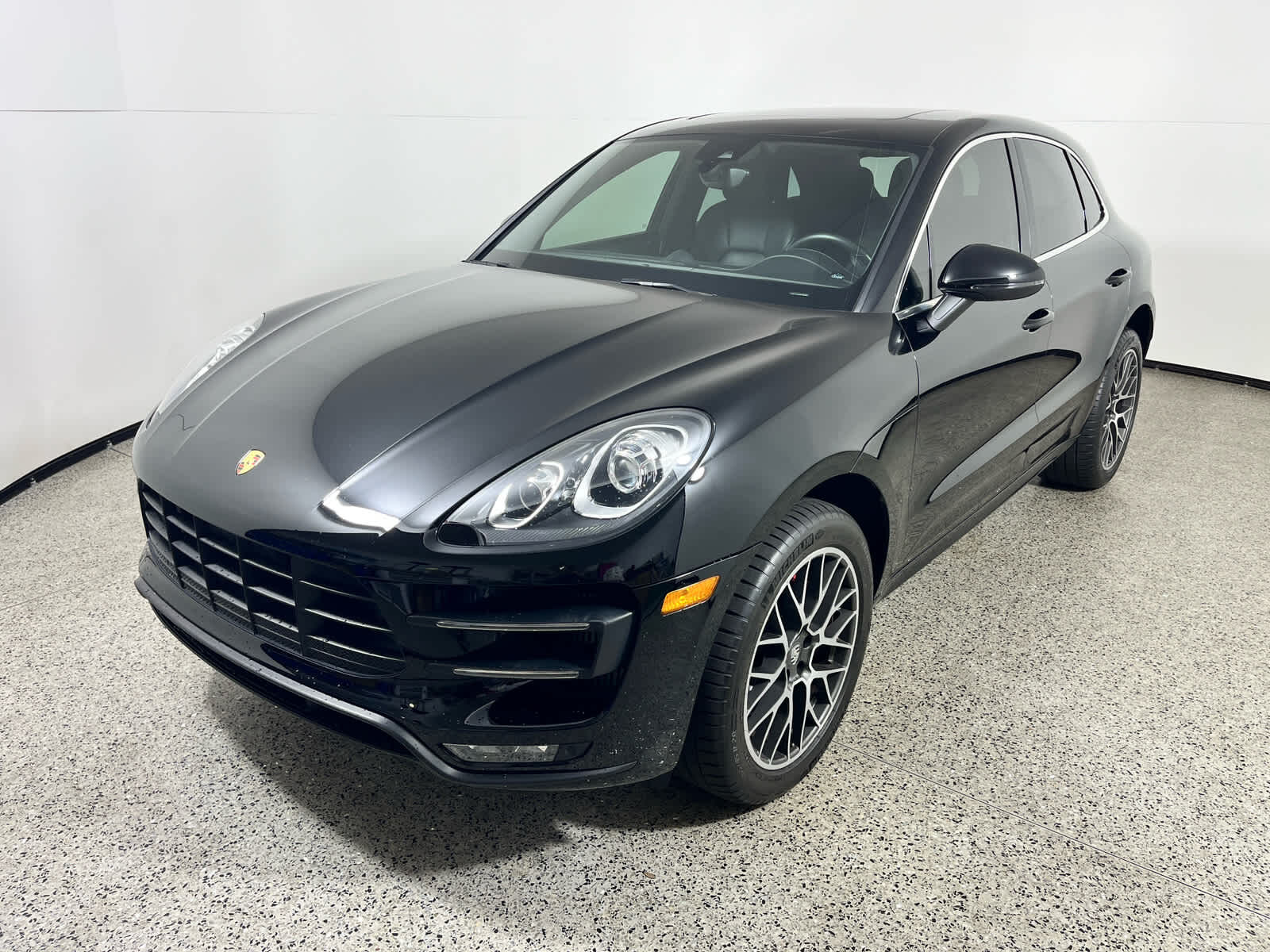 2017 PORSCHE Macan