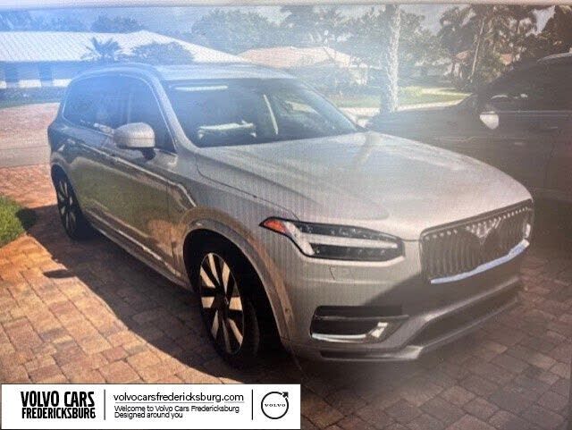2023 VOLVO XC90