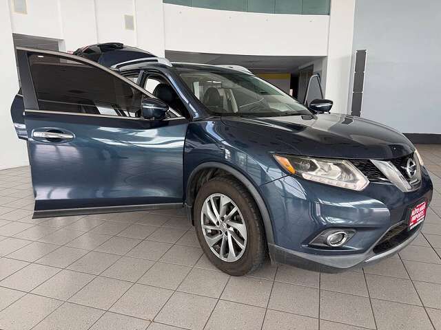 2015 NISSAN Rogue