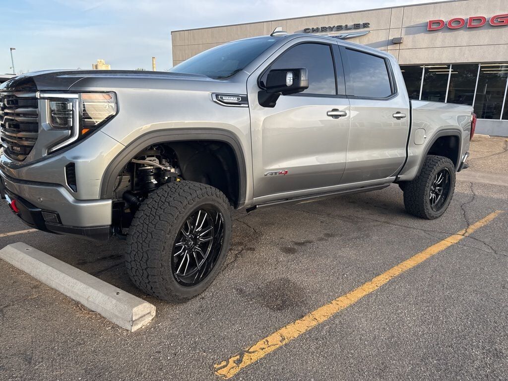 2025 GMC Sierra