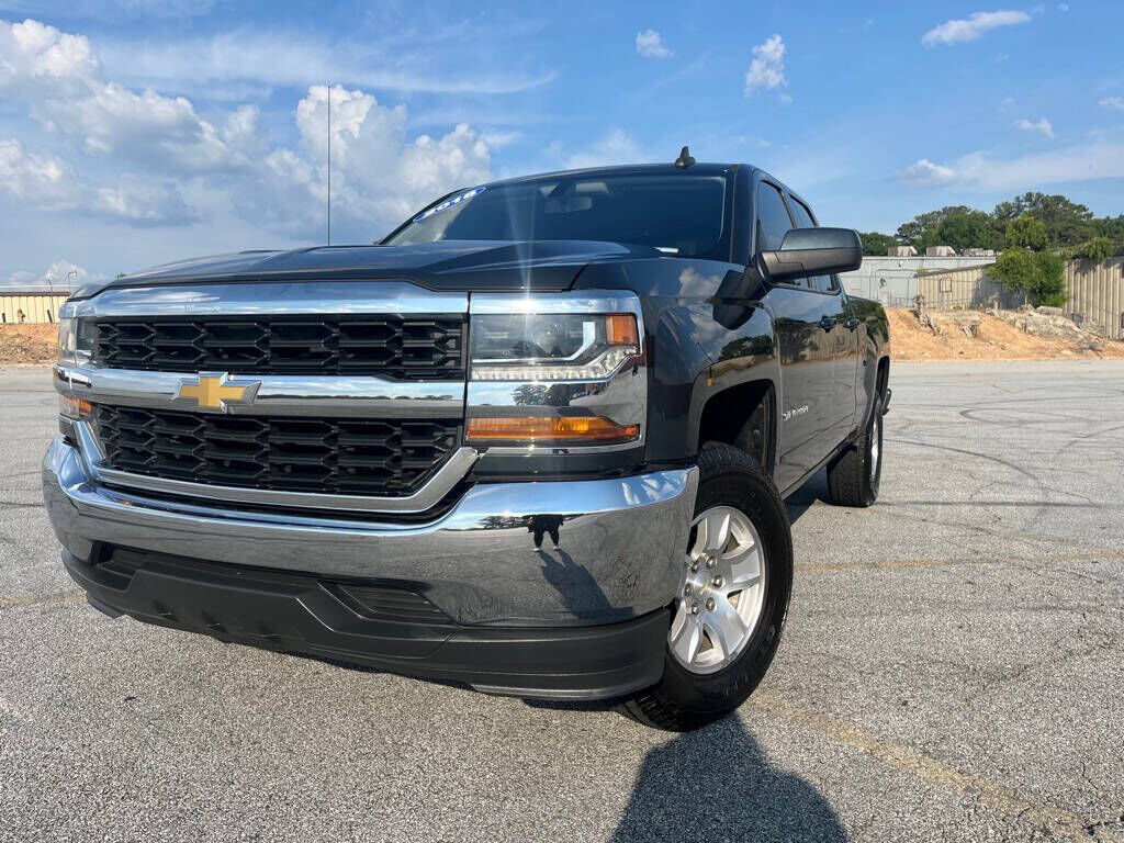 2018 CHEVROLET Silverado