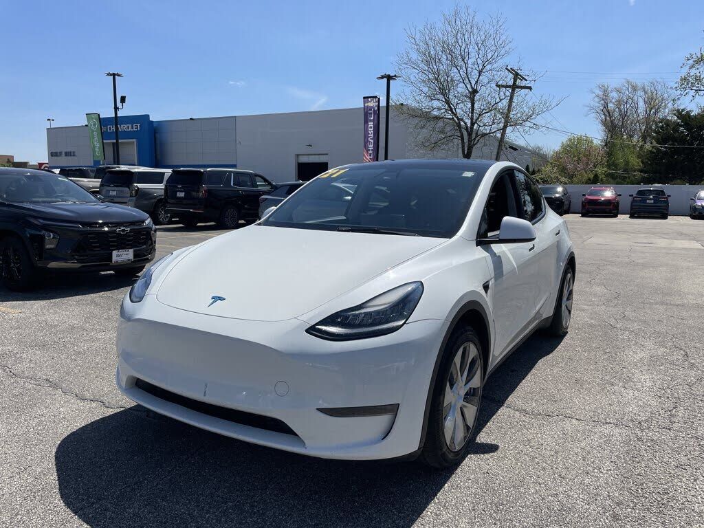 2021 TESLA Model Y