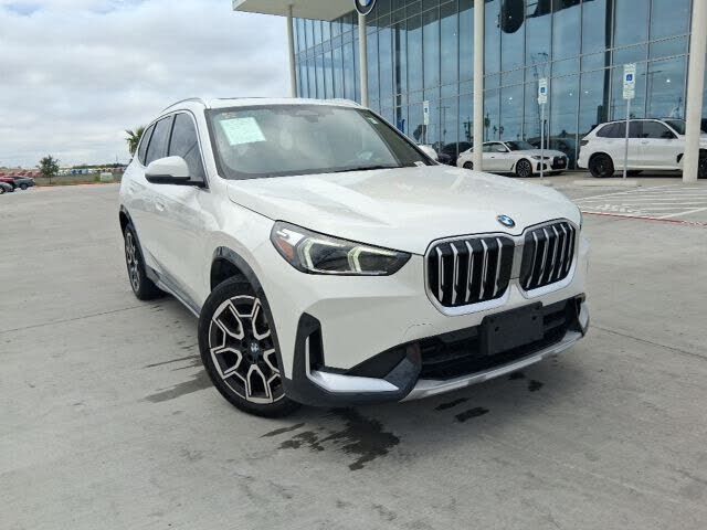 2025 BMW X1