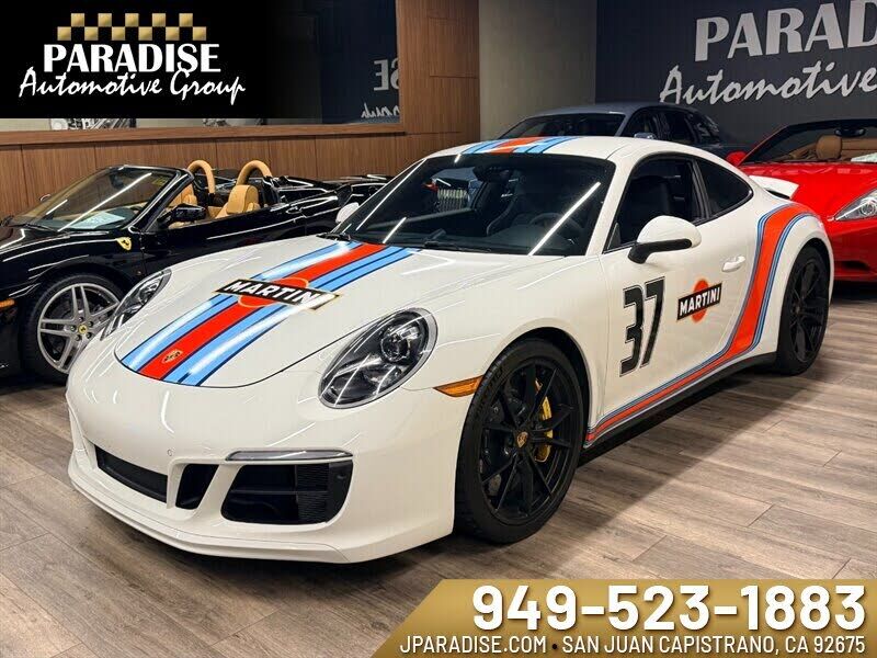 2019 PORSCHE 911
