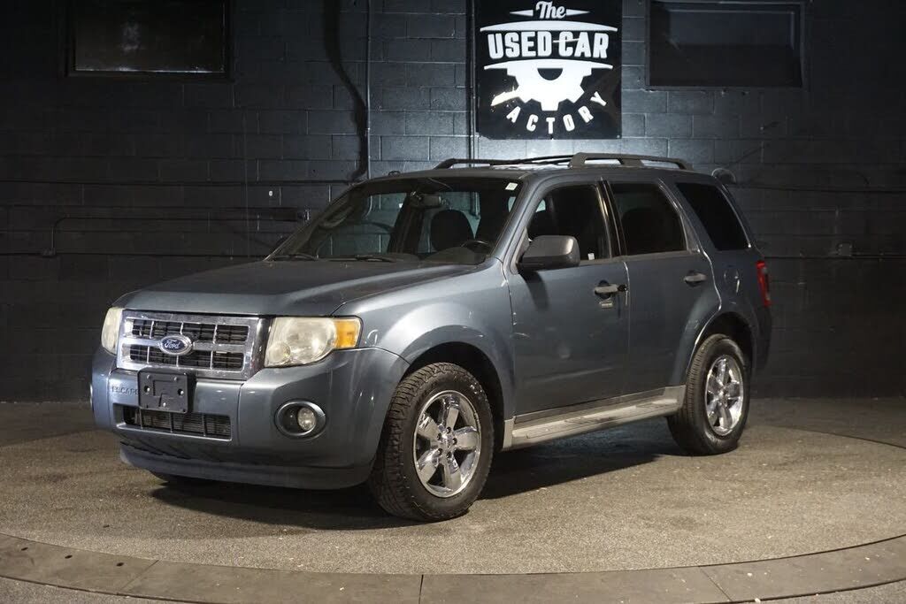 2011 FORD Escape