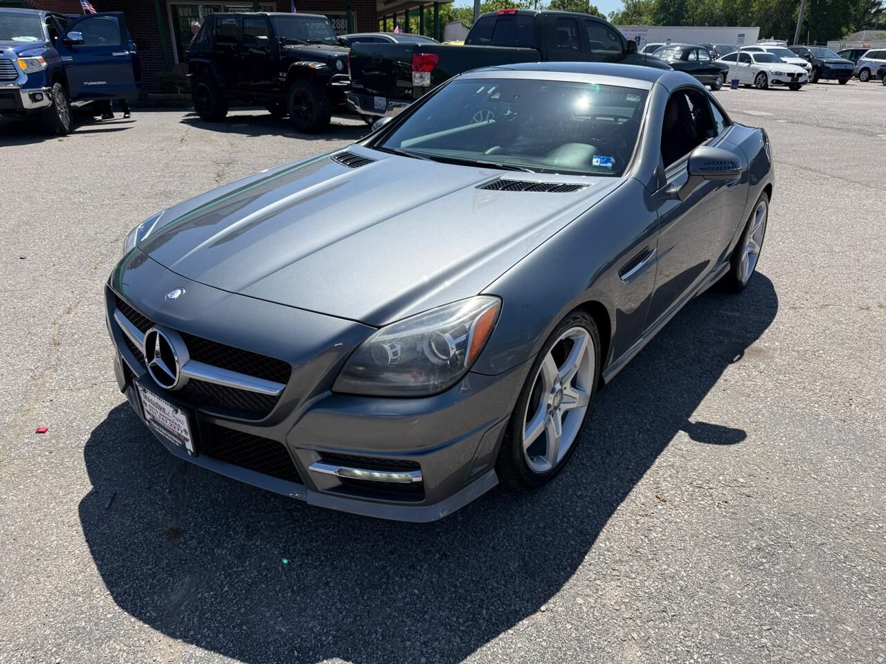 2016 MERCEDES-BENZ SLK-Class