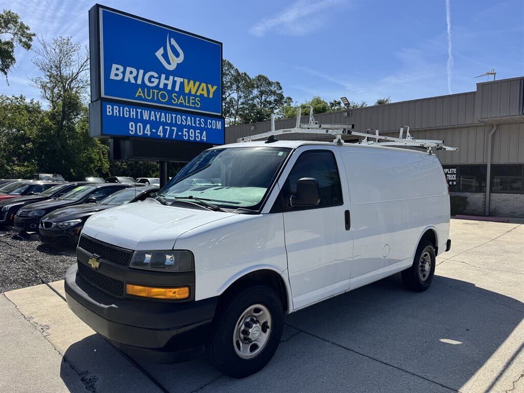 2020 CHEVROLET Express