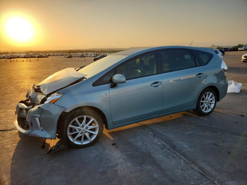 2014 TOYOTA Prius