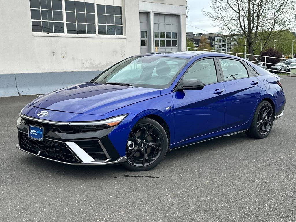 2024 HYUNDAI Elantra