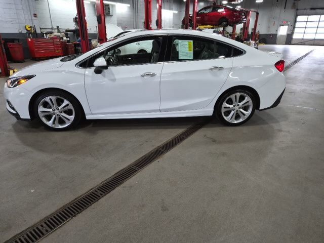 2016 CHEVROLET Cruze